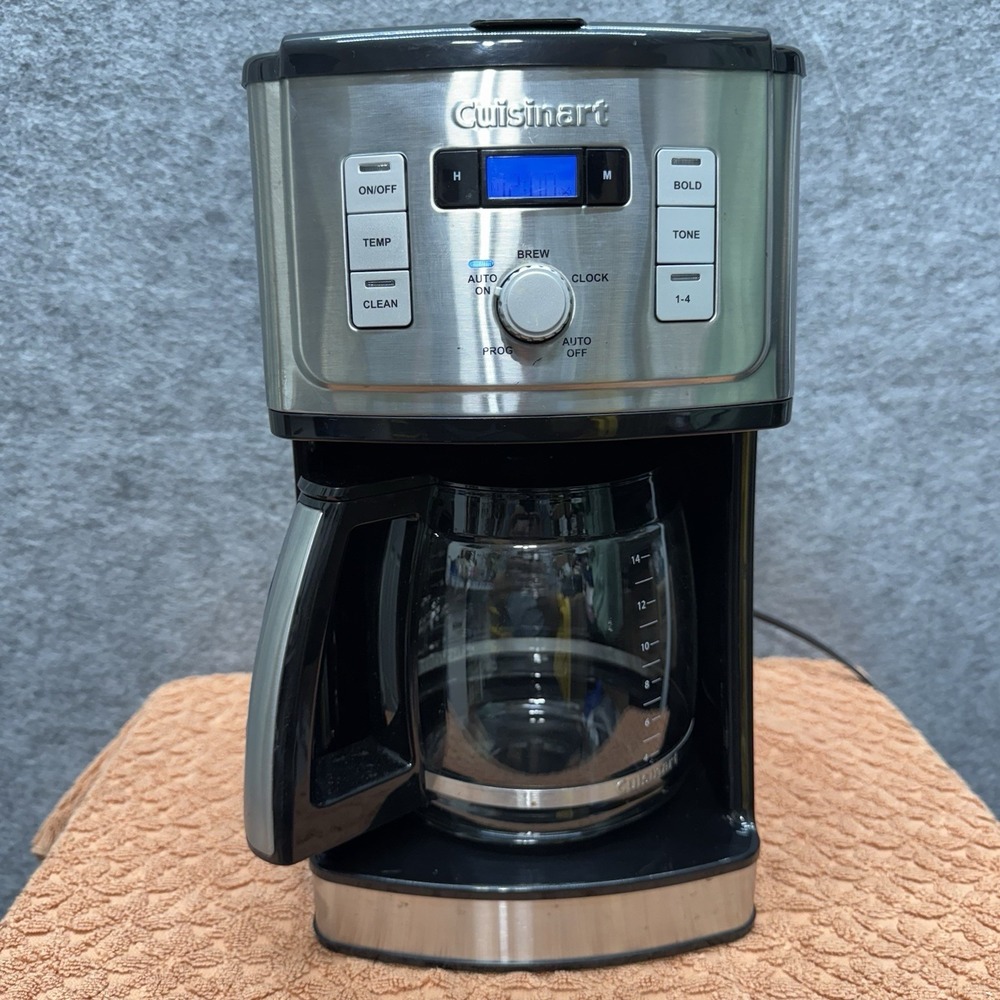 Cuisinart 14 Cup Coffee Maker Programmable Stainless Steel Black Solid
